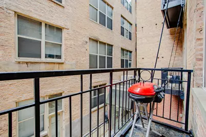 1500 W Monroe Street #205, Chicago, IL 60607 - Photo 12