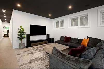 2447 W Moffat Street, Chicago, IL 60647 - Photo 28