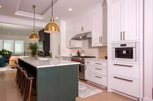 2447 W Moffat St, Chicago, IL 60647 - Photo 6