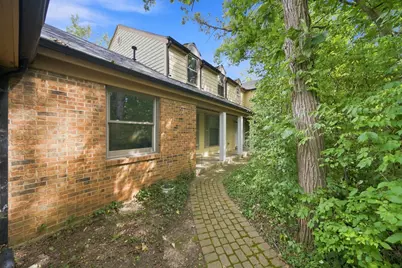 11 Old Timber Lane, Palos Park, IL 60464 - Photo 2