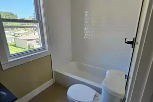 2608 E 92nd St, Chicago, IL 60617 - Photo 12