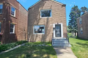 2608 E 92nd St, Chicago, IL 60617 - Photo 1
