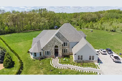 38148 N Helena Lane, Wadsworth, IL 60083 - Photo 2