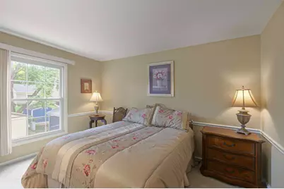 137 Sherman Court, Bartlett, IL 60103 - Photo 16