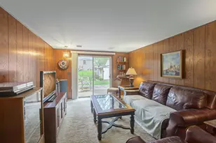 137 Sherman Ct, Bartlett, IL 60103 - Photo 12