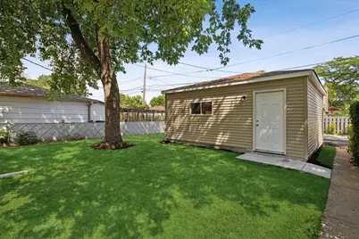 3820 Dobson Street, Skokie, IL 60076 - Photo 22