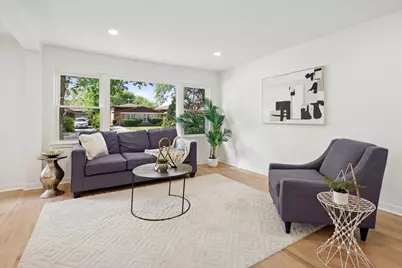 3820 Dobson Street, Skokie, IL 60076 - Photo 4