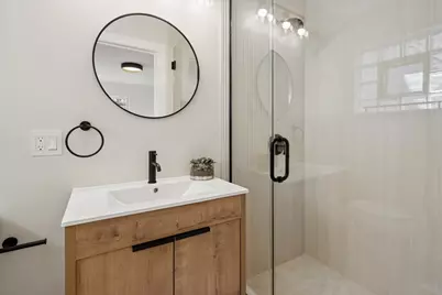 3820 Dobson Street, Skokie, IL 60076 - Photo 12