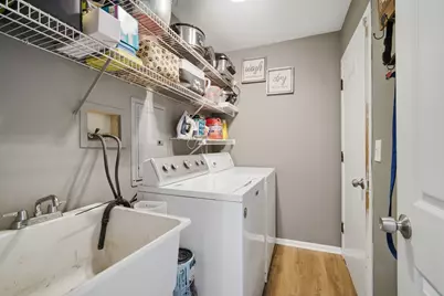 1231 Springdale Lane, Elk Grove Village, IL 60007 - Photo 18