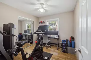1231 Springdale Ln, Elk Grove Village, IL 60007 - Photo 16