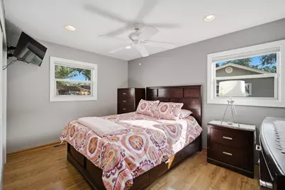1231 Springdale Lane, Elk Grove Village, IL 60007 - Photo 14