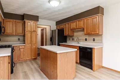 6582 Deer Isle Drive, Cherry Valley, IL 61016 - Photo 16