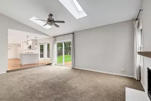 1N325 Tamarack Dr, Winfield, IL 60190 - Photo 12