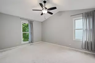 1N325 Tamarack Dr, Winfield, IL 60190 - Photo 16