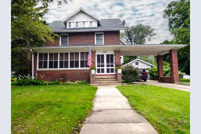 601 N Prospect Avenue, Champaign, IL 61820 - Photo 1