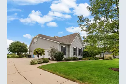 1555 Crimson King Court, Geneseo, IL 61254 - Photo 8