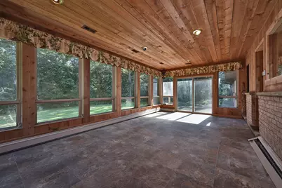105 Lomond Drive, Inverness, IL 60067 - Photo 8