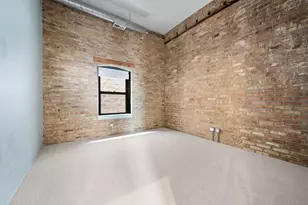 1117 W Barry Ave, Chicago, IL 60657 - Photo 22