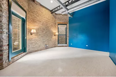1117 W Barry Avenue #6, Chicago, IL 60657 - Photo 16