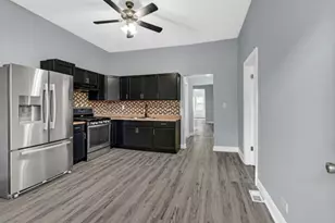 7349 S Evans Ave, Chicago, IL 60619 - Photo 10