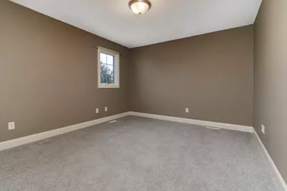 2807 Lone Oak Road, Bloomington, IL 61705 - Photo 34