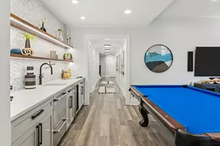 1630 W Surf St, Chicago, IL 60657 - Photo 54