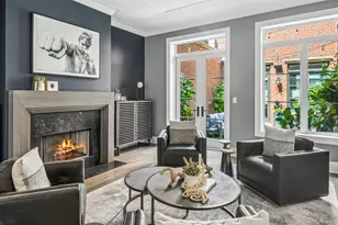 1630 W Surf St, Chicago, IL 60657 - Photo 6