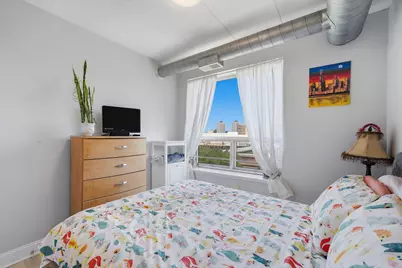 1100 W Montrose Avenue #502, Chicago, IL 60613 - Photo 20
