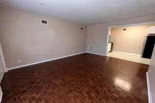 8701 S Mozart Ave, Evergreen Park, IL 60805 - Photo 2