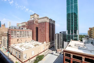 41 E 8th Street #1403, Chicago, IL 60605 - Photo 8