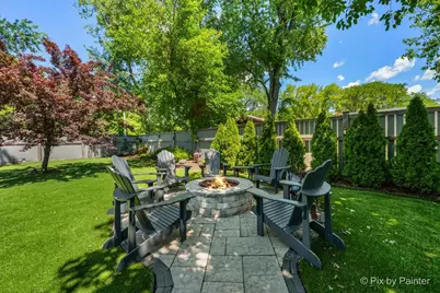 72 W Irving Park Road, Roselle, IL 60172 - Photo 26