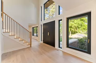 1400 Kingsport Ct, Northbrook, IL 60062 - Photo 2