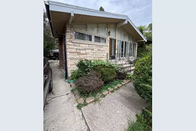 8354 S Kimbark Avenue, Chicago, IL 60619 - Photo 2