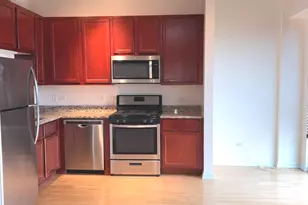 1122 W Catalpa Ave, Chicago, IL 60640 - Photo 2