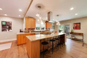 2237 Wesley Ave, Evanston, IL 60201 - Photo 12