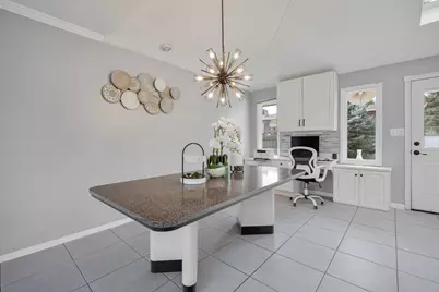 1210 N Keebie Court, Addison, IL 60101 - Photo 8