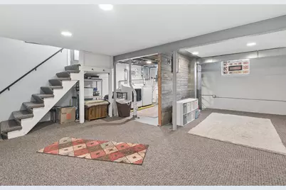 9116 S Troy Avenue, Evergreen Park, IL 60805 - Photo 16