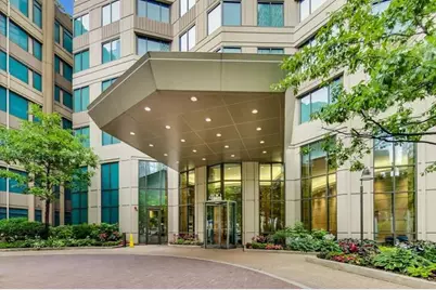 400 N Lasalle Drive #1303, Chicago, IL 60654 - Photo 2