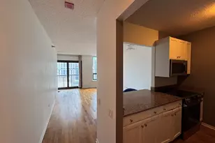 400 N La Salle Dr, Chicago, IL 60654 - Photo 12
