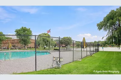[Address not provided], Des Plaines, IL 60016 - Photo 16