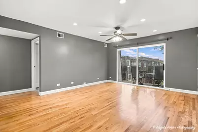 [Address not provided], Des Plaines, IL 60016 - Photo 6