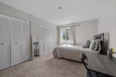 60 N Park Boulevard, Glen Ellyn, IL 60137 - Photo 16