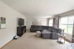 39798 Ackworth Ln, Beach Park, IL 60083 - Photo 6