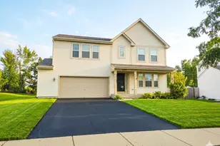 39798 Ackworth Ln, Beach Park, IL 60083 - Photo 2