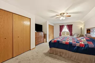 1416 Sandwich Dr, Lake Holiday, IL 60548 - Photo 28