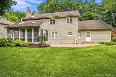 501 Pin Oak Court, Saint Charles, IL 60174 - Photo 4