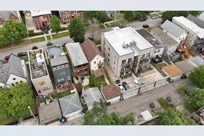 631 E Bowen Avenue, Chicago, IL 60653 - Photo 34