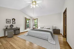 140 N Fiore Pkwy, Vernon Hills, IL 60061 - Photo 14