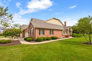 1876 Royalglen Dr, New Lenox, IL 60451 - Photo 1