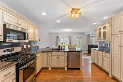 1876 Royalglen Drive, New Lenox, IL 60451 - Photo 10